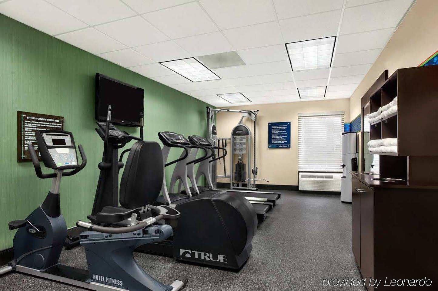 Hampton Inn Chicago-Midway Airport Bedford Park Exterior photo